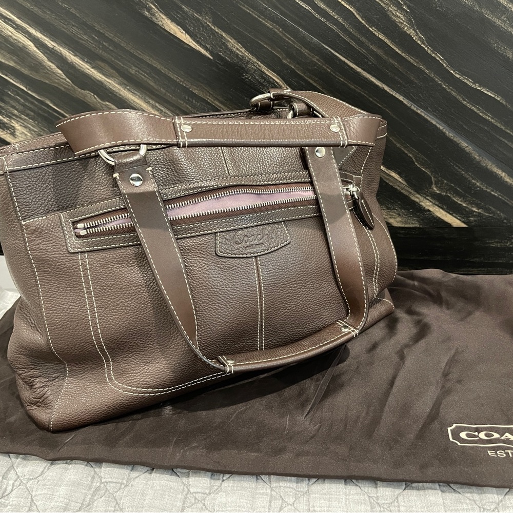 Authentic Coach shoulder purse